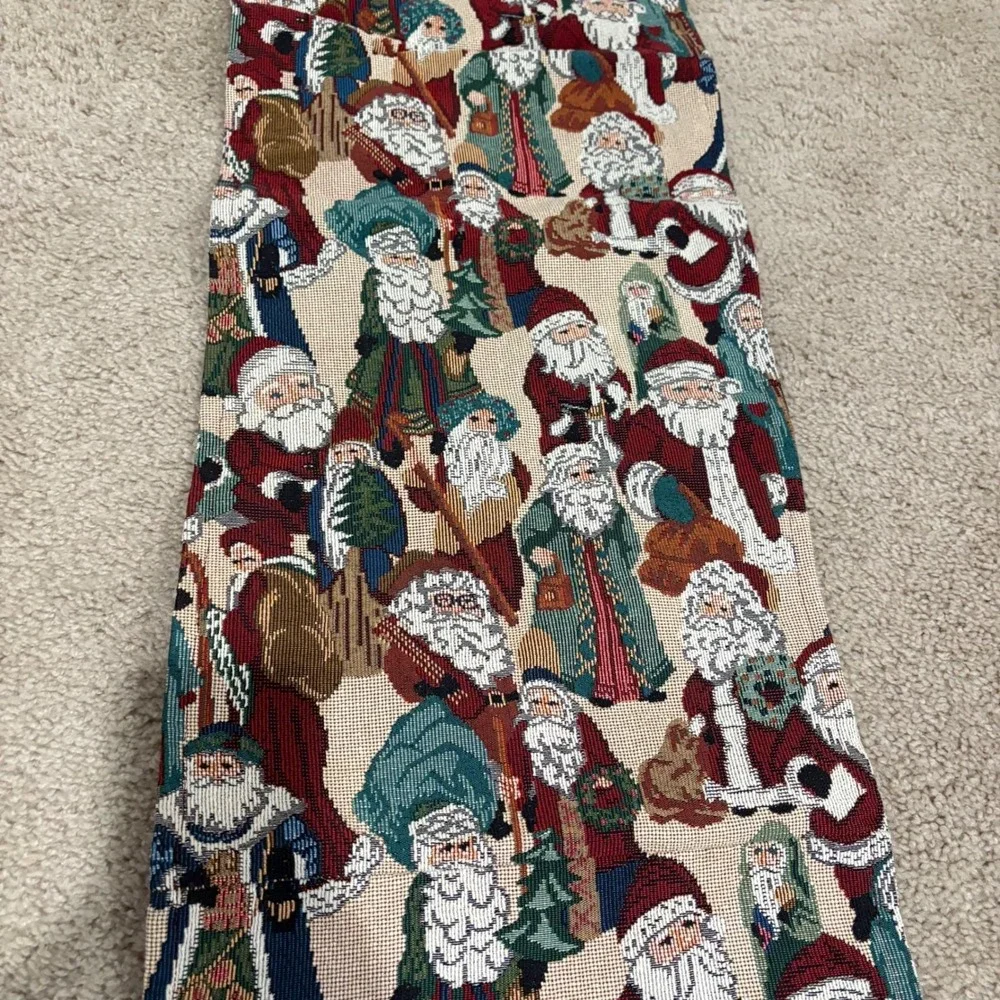 Festive Santa Claus Tapestry Christmas Holiday Table Runner‎ Approx 70x12.5